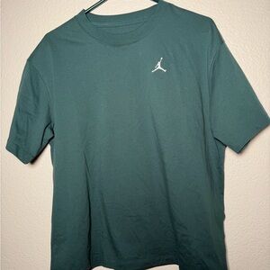 Jordan Women Embroidered Jumpman Logo Green Sports  Size Medium